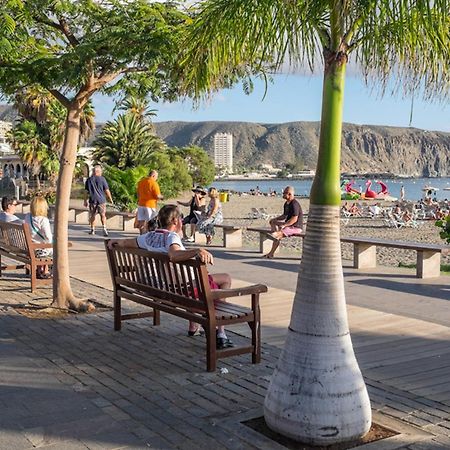 Few Steps From The Beach Hostel In Los Cristianos Arona  Luaran gambar
