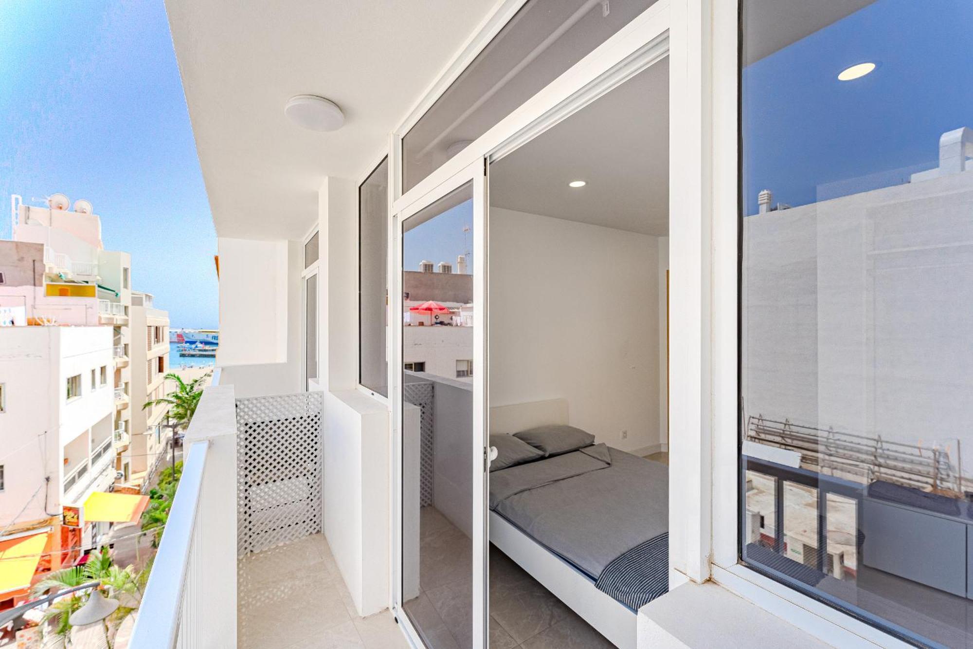 Few Steps From The Beach Hostel In Los Cristianos Arona  Luaran gambar