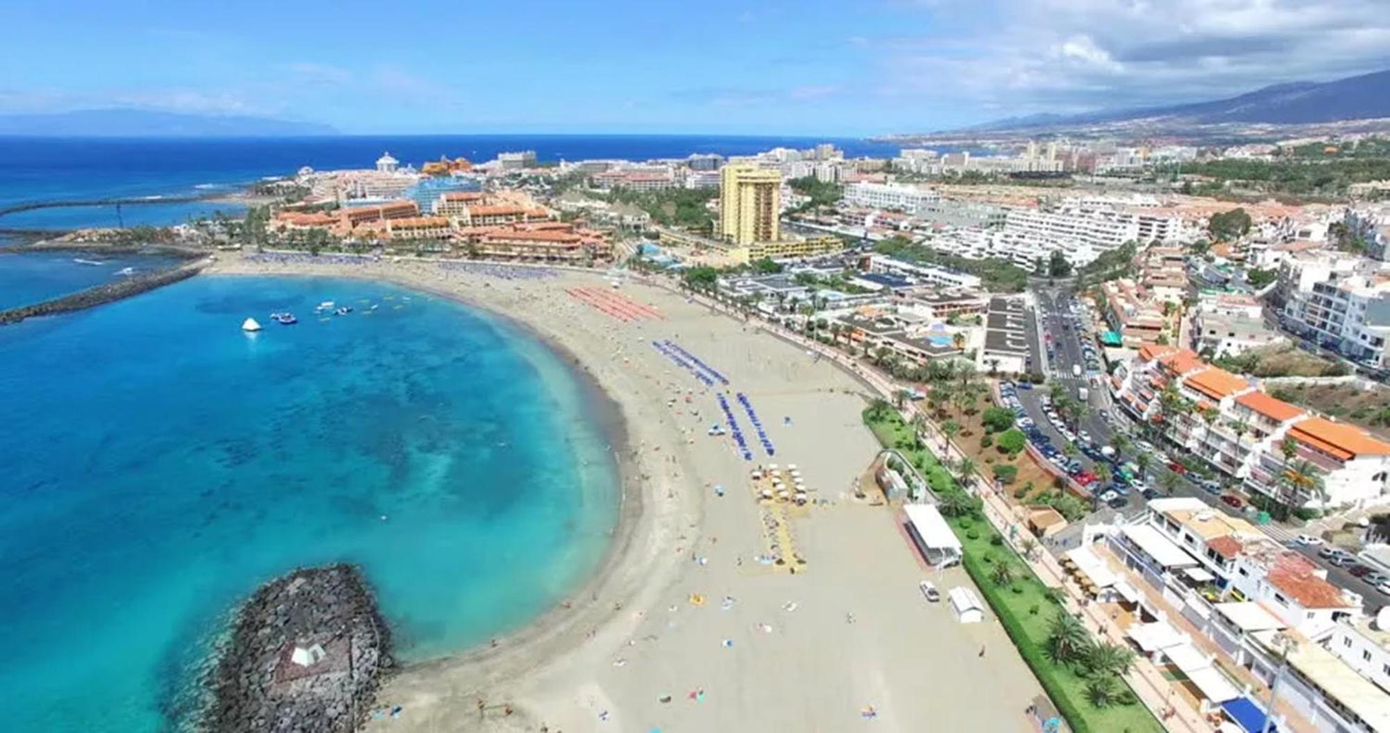 Few Steps From The Beach Hostel In Los Cristianos Arona  Luaran gambar