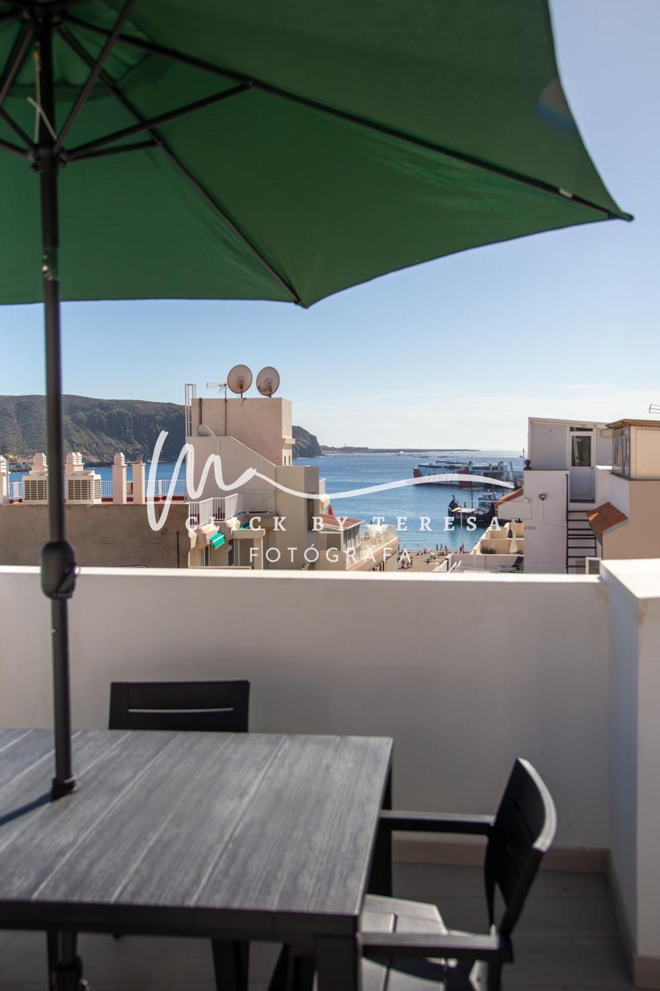 Few Steps From The Beach Hostel In Los Cristianos Arona  Luaran gambar