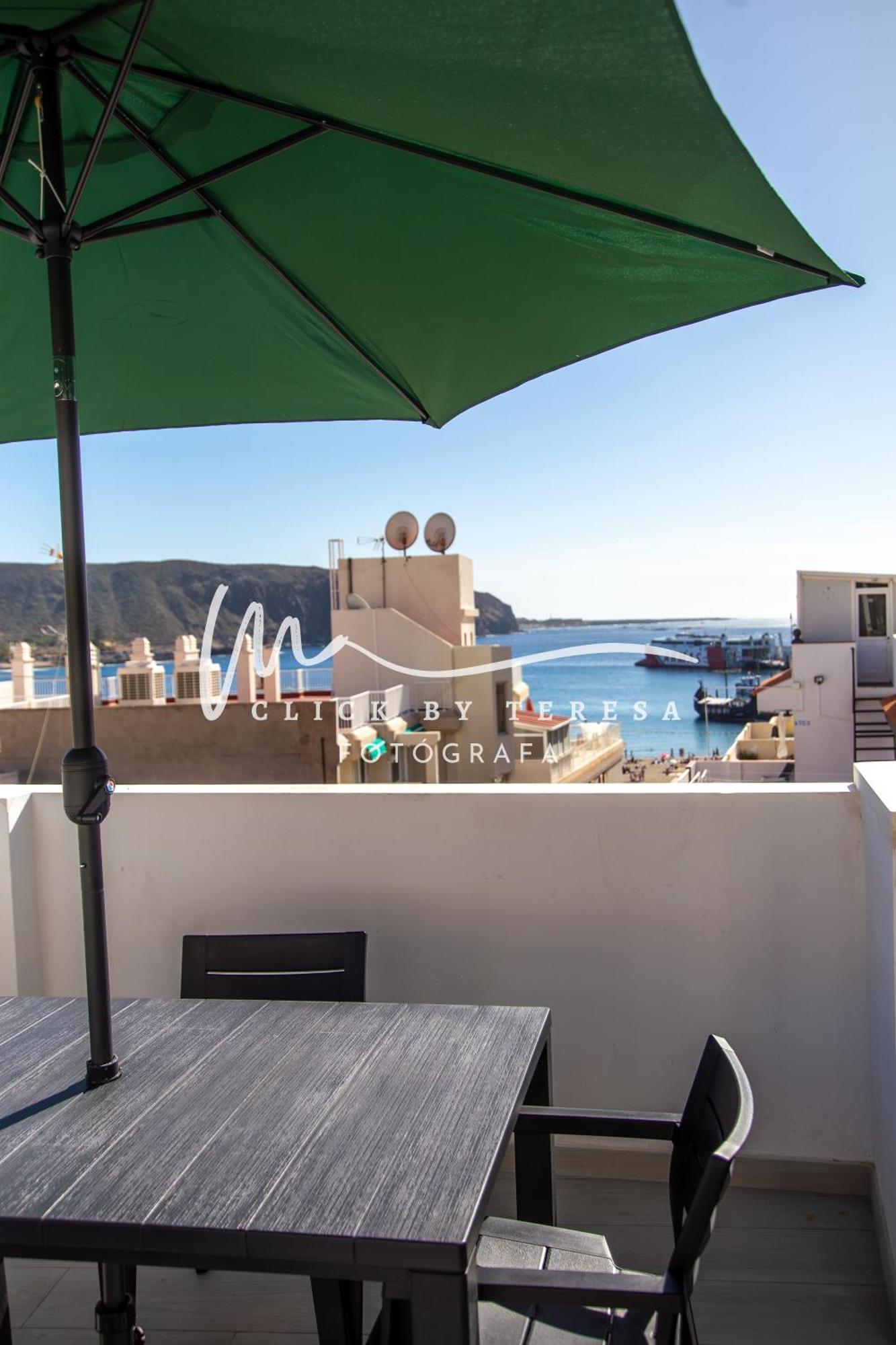 Few Steps From The Beach Hostel In Los Cristianos Arona  Luaran gambar